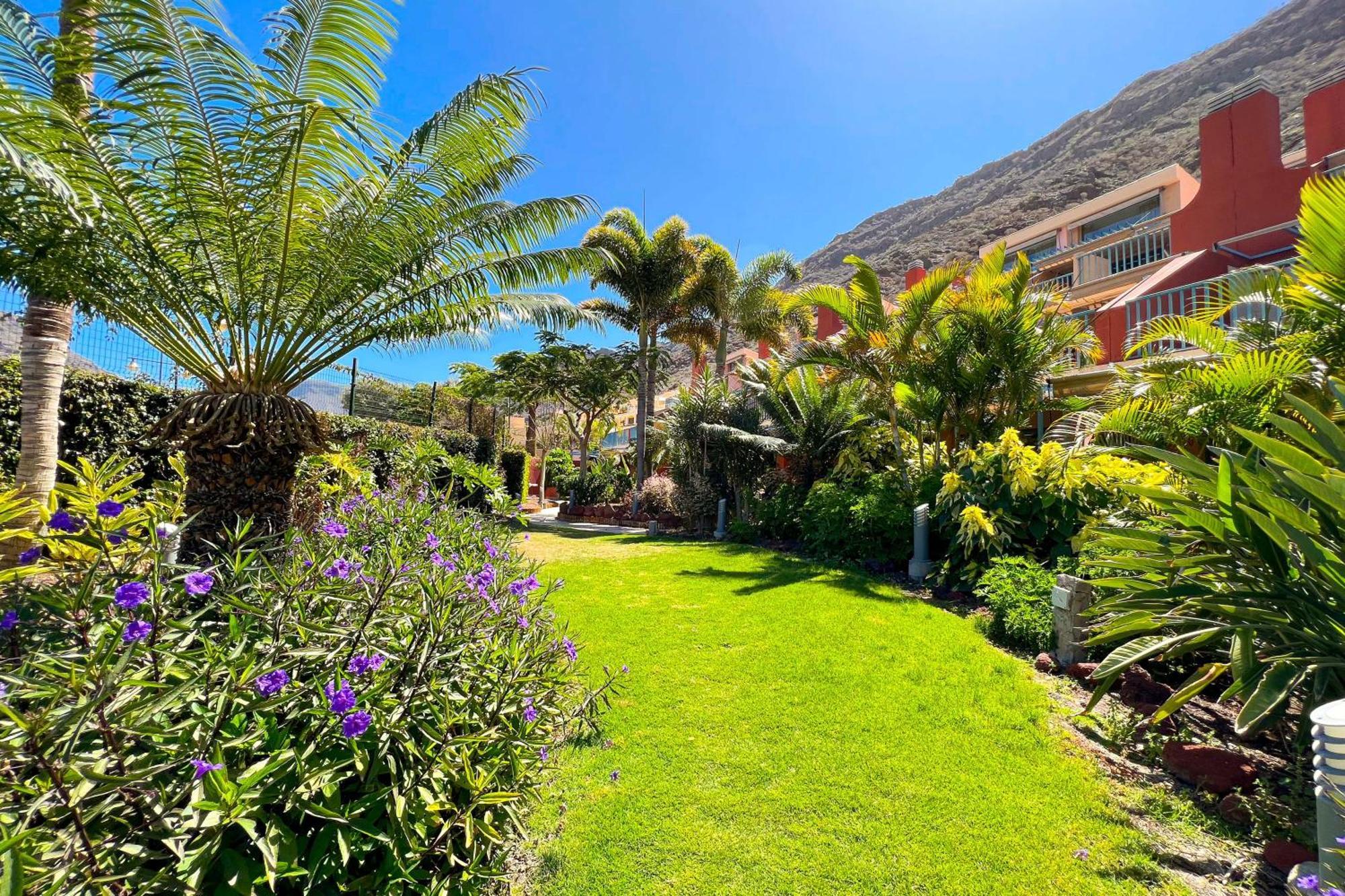Apartamentos Cordial Mogan Valle Puerto De Mogan Luaran gambar